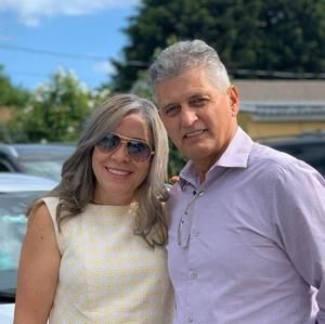 Meet your Posher, Iris